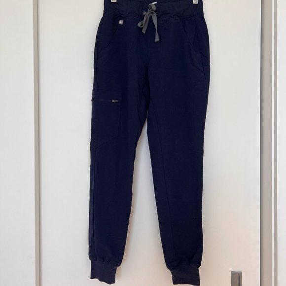 Figs Scrub Set Navy - Picture 3 of 4